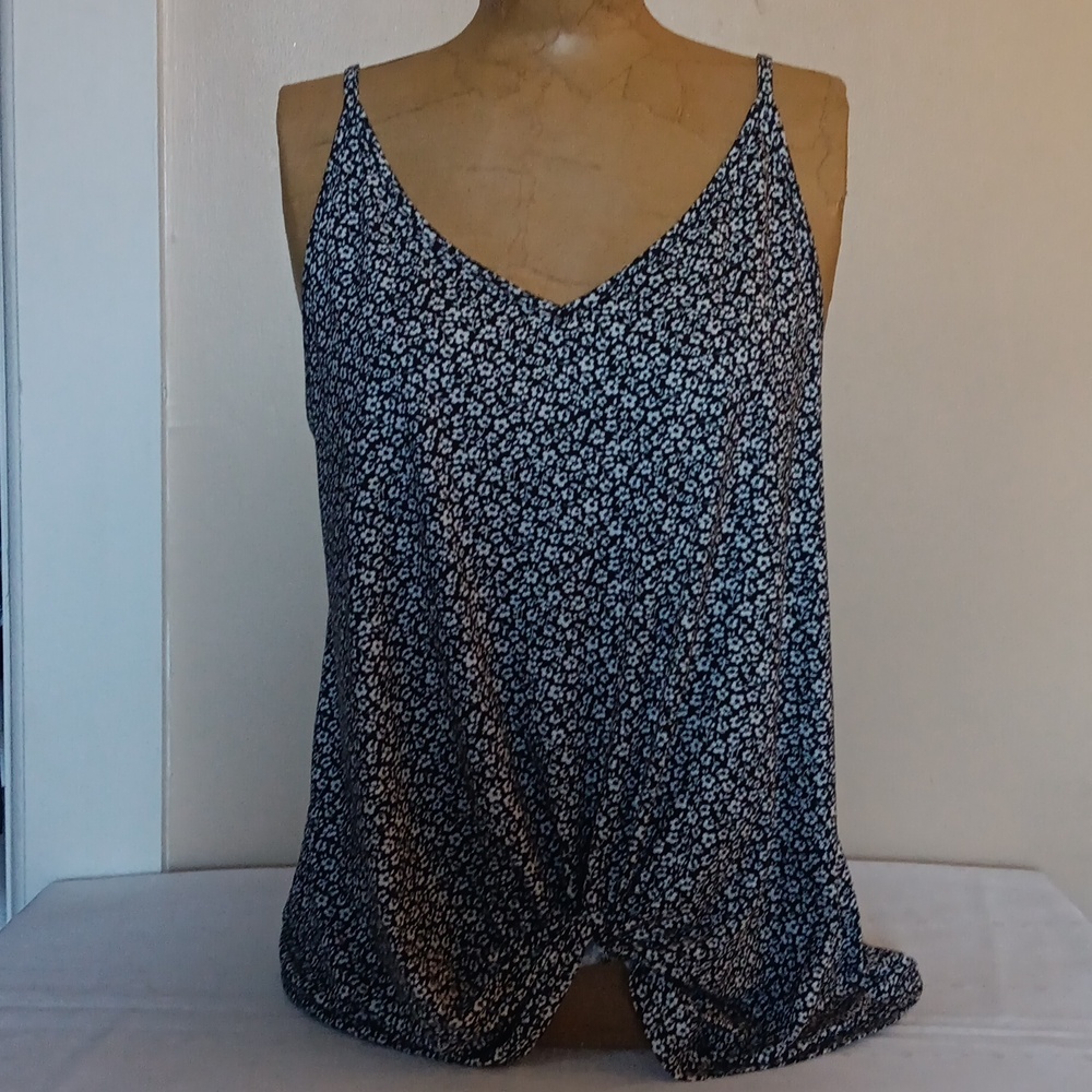 Black and White Mini Floral Top